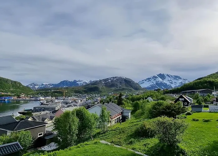 House With A Great View!