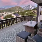 Апартаменты House With A Great View!